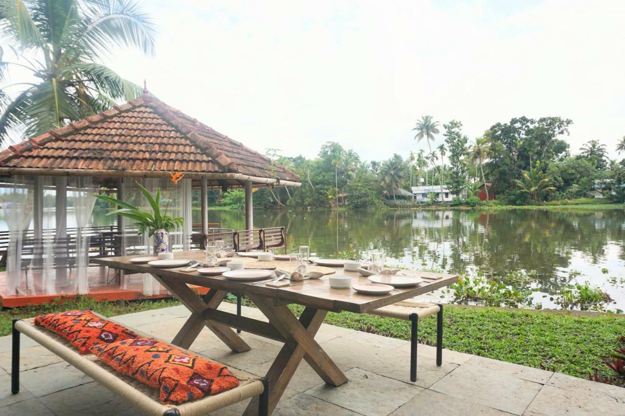 Bed and Breakfast Sunsets And Palm Trees Alappuzha Zewnętrze zdjęcie